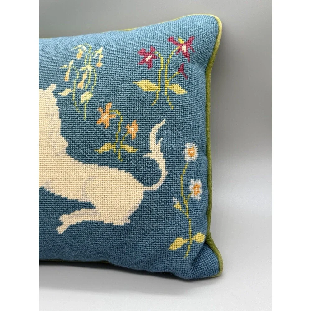 VTG Needlepoint Unicorn Pillow Medieval Millefleurs Tapestry Velvet 16x16 Rare
